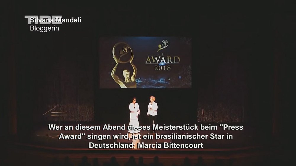Silvana Mandeli stellt Marcia Bittencourt vor beim Press Award 2018