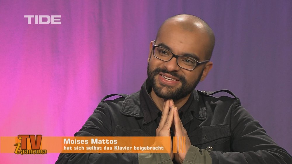 Moises Mattos, hat sich selbst Klavier beigebracht